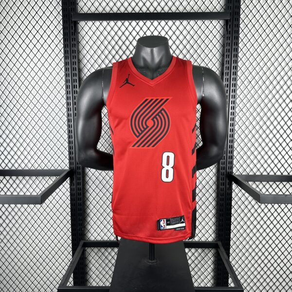 a40b2a8d Camiseta Regata Basquete NBA Portland Trail Blazers Statement Edition 2025 Vermelha Nike - Imagem 1