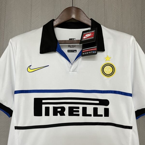 Camisa Retrô Inter de Milão Away Versão Torcedor 98/1999 Nike - Imagem 2