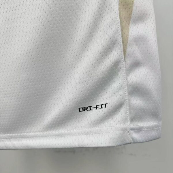 bc4fb26d Camiseta Regata Basquete NBA Chicago Bulls 23 Jordan City Edition 2025 Branco Nike - Imagem 10