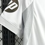 Camisa Real Madrid Home Versão Torcedor 2025/2026 Adidas Branca - Imagem 9