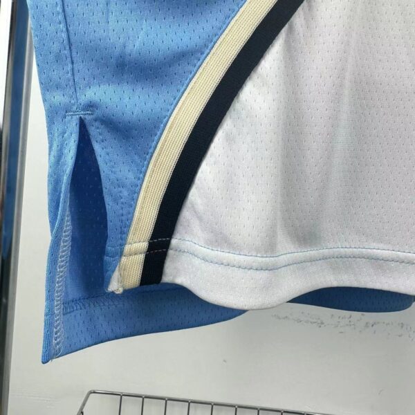 Camiseta Regata Basquete NBA Atlanta Hawks 11 Trae Young City Edition Branca 2025 Nike - Imagem 4