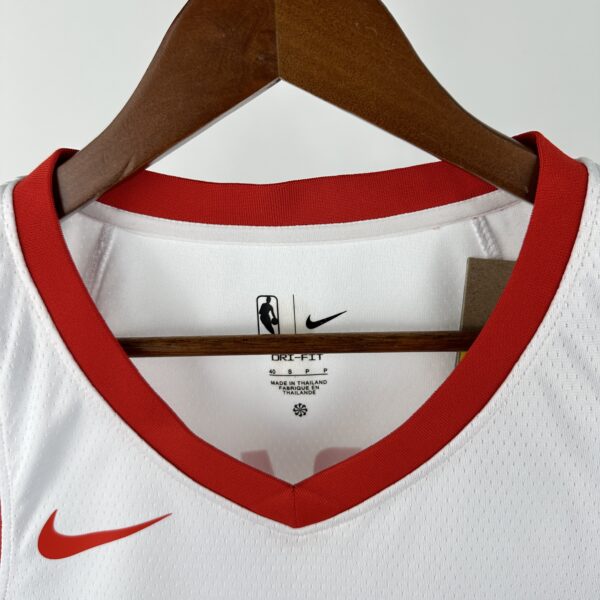 cef3ea7e Camiseta Regata Basquete NBA Houston Rockets 35 Durant Association Edition Branca 2025 Nike - Imagem 4