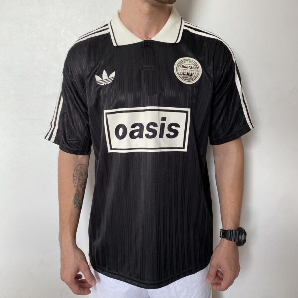 2025-09-16 15.45.41 Camisa Oasis Jacquard Tour 2025/2026 Preta Branca Adidas - Imagem 1
