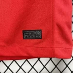 Camisa Paris Saint-Germain - PSG Third Versão Torcedor 25/2026 Nike - Edição Total 90 - Vermelha - Imagem 5