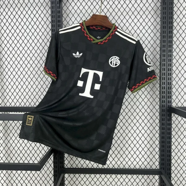 2025081116450690-08f0a5ad3570d5a0bf17549429693567-1024-1024 Camisa Bayern Munique Third Versão Torcedor 25/2026 Adidas - Imagem 1