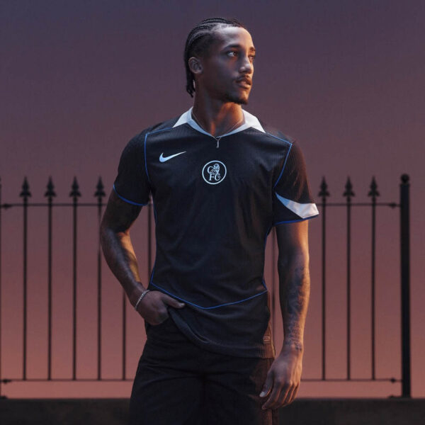 Camisa Chelsea Third Versão Jogador 2025/26 Edição Total 90 Preta Nike - Imagem 6