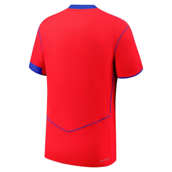 Terceira-camisa-do-PSG-2025-2026-Nike-kit-2 Camisa Paris Saint-Germain - PSG Third Versão Jogador 25/2026 Nike - Edição Total 90 - Vermelha - Imagem 12