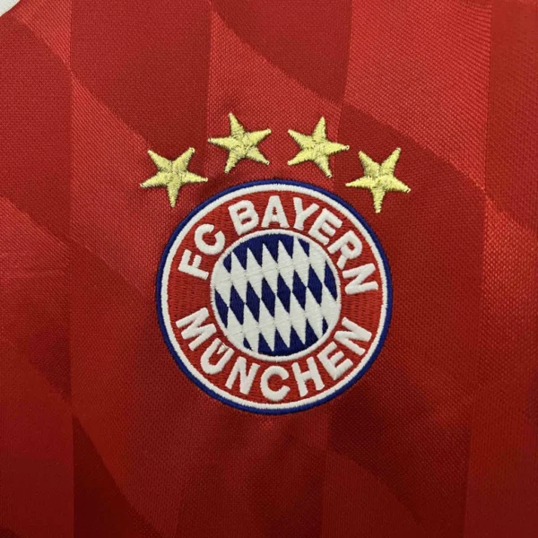 ae5a0664-b13be8a015bab5c6d717427699472151-1024-1024 Camisa Retrô Bayern Munique Home Versão Torcedor 2012/13 Adidas - Imagem 2