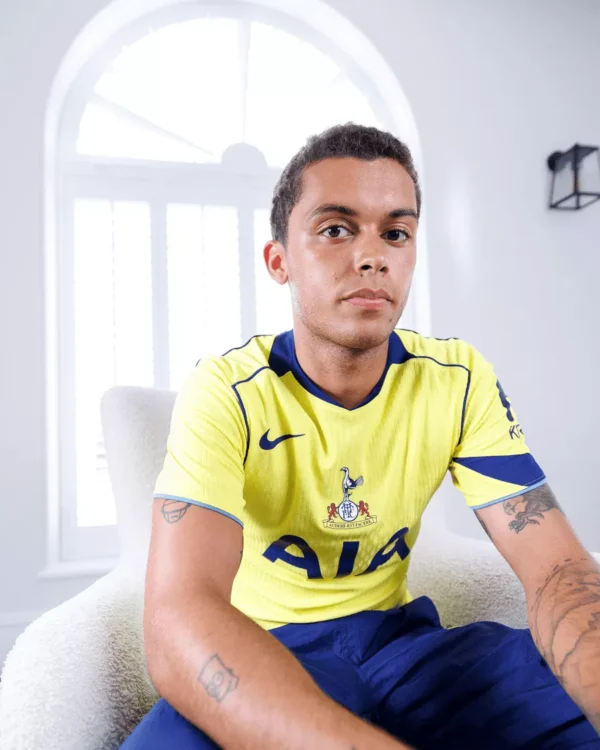 ewongiweg Camisa Tottenham Hostpur Third Versão Jogador - Total 90 - 25/2026 Amarela Nike - Imagem 5