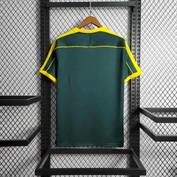 086fb8f71-dd553eb409c67d06e516748231560455-640-0 Camisa Retrô Clássica Seleção Brasileira Brasil – Nike Masculina – Goleiro – 1998 - Imagem 5