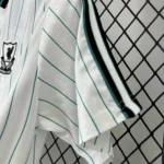 Camisa Liverpool Terrace Icons Unissex 25/2026 Branca Adidas - Imagem 2