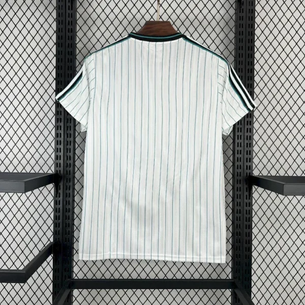 Camisa Liverpool Terrace Icons Unissex 25/2026 Branca Adidas - Imagem 4