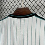 Camisa Liverpool Terrace Icons Unissex 25/2026 Branca Adidas - Imagem 5