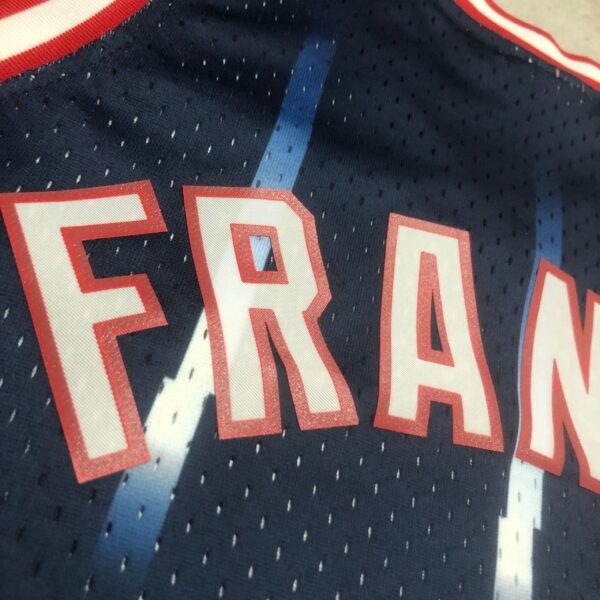 Camiseta Regata NBA Houston Rockets 3 Steve Francis Mitchell & Ness Azul 1999/2000 - Imagem 14