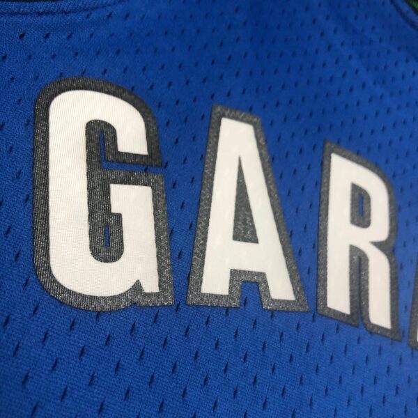 3c7e6a4a Camiseta Regata NBA Minnesota Timberwolves 21 Kevin Garnett Mitchell & Ness Azul 2003/04 - Imagem 14