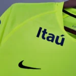 Camisa Brasil Seleção Brasileira Versão Torcedor Treino 22/2023 Nike - Imagem 3