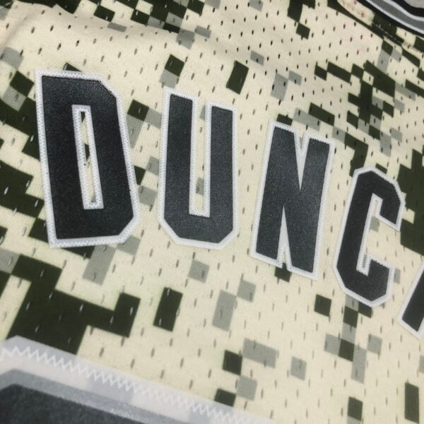 Camiseta Regata NBA San Antonio Spurs 21 Tim Duncan Mitchell & Ness 2013/14 - Imagem 13