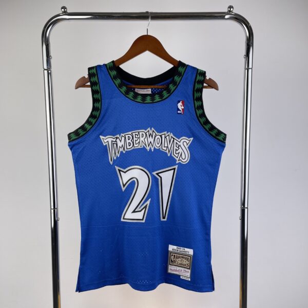 7f8db441 Camiseta Regata NBA Minnesota Timberwolves 21 Kevin Garnett Mitchell & Ness Azul 2003/04 - Imagem 1