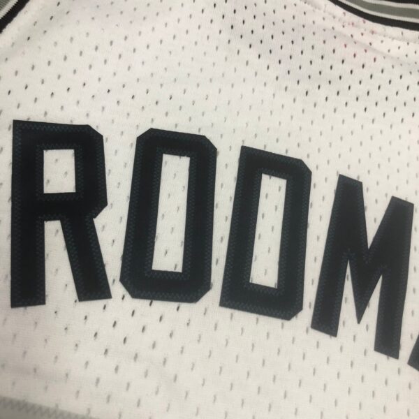 8f5d365c Camiseta Regata NBA San Antonio Spurs 10 Dennis Rodman Mitchell & Ness Branca 1993/94 - Imagem 15