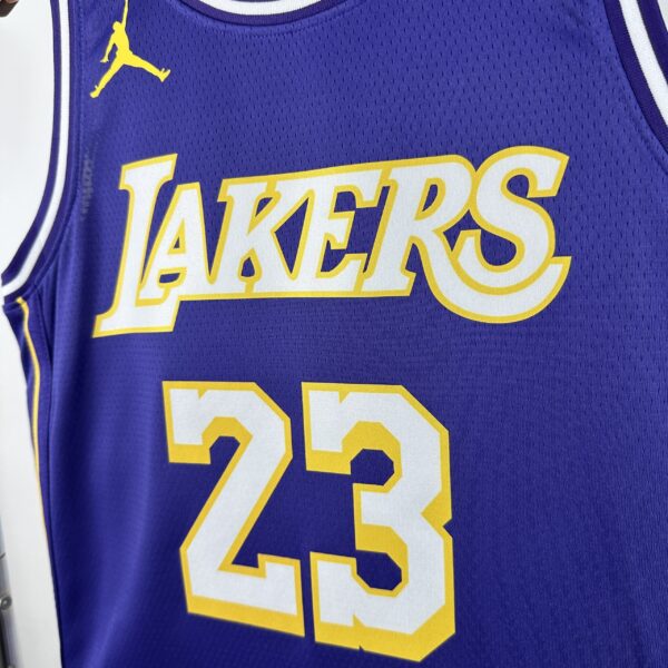 Camiseta Regata NBA Los Angeles Lakers Statement Edition Roxa 2025 Jordan - Imagem 2