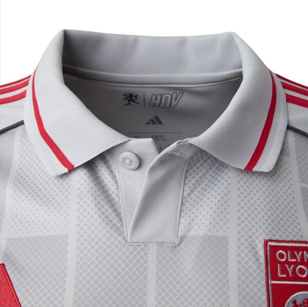 Terceira-camisa-do-Olympique-de-Lyon-2025-2026-e-revelada-pela-adidas-5 Camisa Olympique Lyonnais Third Versão Torcedor 2025/26 Branca Adidas - Imagem 2