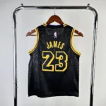 Camiseta Regata Basquete NBA Los Angeles Lakers Preta Mamba Negra - Black Mamba - Edição Especial Nike - Imagem 17