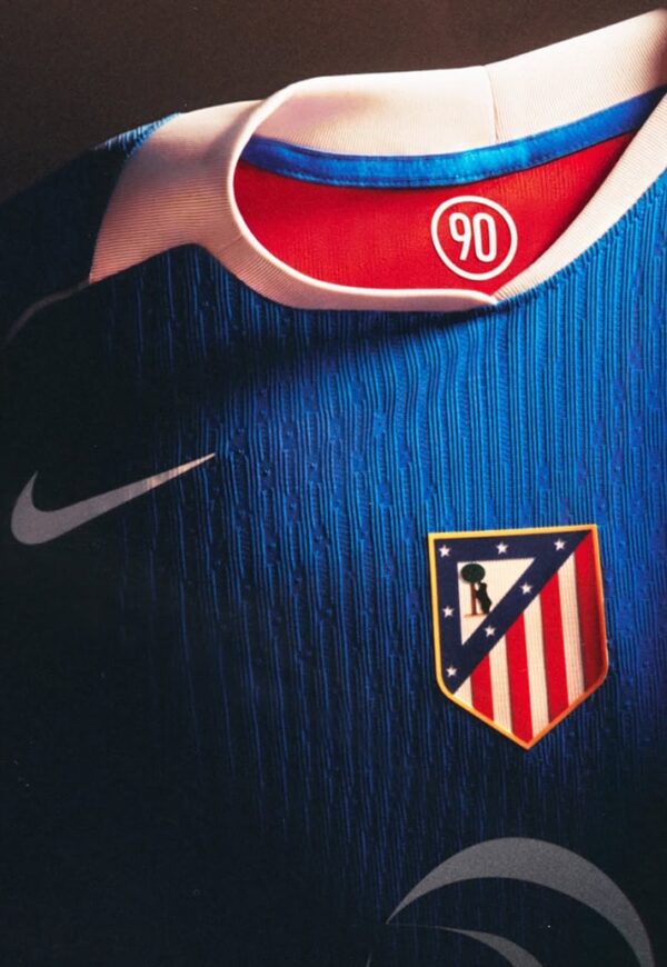 atletico4-min Camisa Atletico de Madrid Third Versão Jogador - Total 90 - 25/2026 Azul Nike - Imagem 3