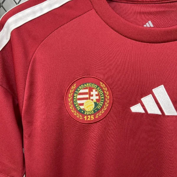 Camisa Seleção Hungria Home Versão Torcedor Copa Do Mundo 2026 Vermelho Adidas - Imagem 7