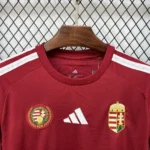 Camisa Seleção Hungria Home Versão Torcedor Copa Do Mundo 2026 Vermelho Adidas - Imagem 4