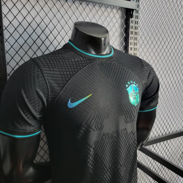 Camisa Seleção Brasil Concept Edition Versão Jogador Refletiva 2022 Preto Nike - Imagem 3
