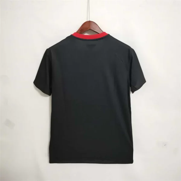 Camisa Retrô Clássica Seleção Portugal Away 2015 Preta Nike - Imagem 5