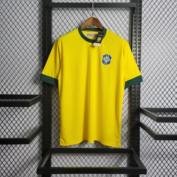 54bb500a-2ea47140cef53efda817192831137746-1024-1024 Camisa Retrô Clássica Seleção Brasileira Home - Brasil Amarelo – 1970 - Imagem 1