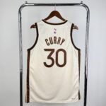 Camiseta Regata NBA Golden State Warriors Curry 30 City Edition Bege 2025/26 Nike - Imagem 2