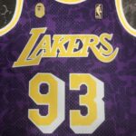 Camiseta Regata NBA Los Angeles Lakers BAPE Mitchell & Ness Roxo 1993 - Imagem 2