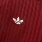 Camisa Bayern Munique Terrace Icons Unissex 2025 Velmelha Adidas - Imagem 3