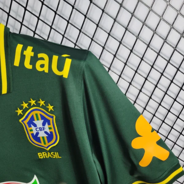Camisa Brasil Seleção Brasileira Versão Torcedor Viagem 2017/2018 Verde Nike - Imagem 4