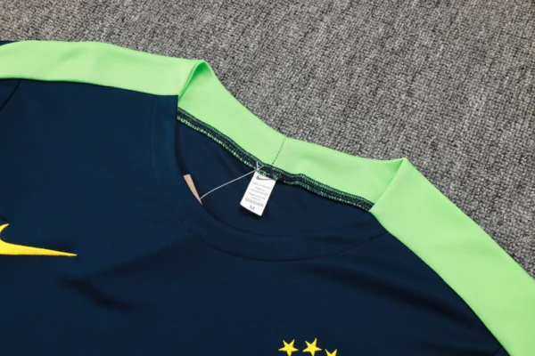 heggukebgb Conjunto Camisa e Calção Treino Brasil Torcedor 2025 Azul Marinho Nike - Imagem 3