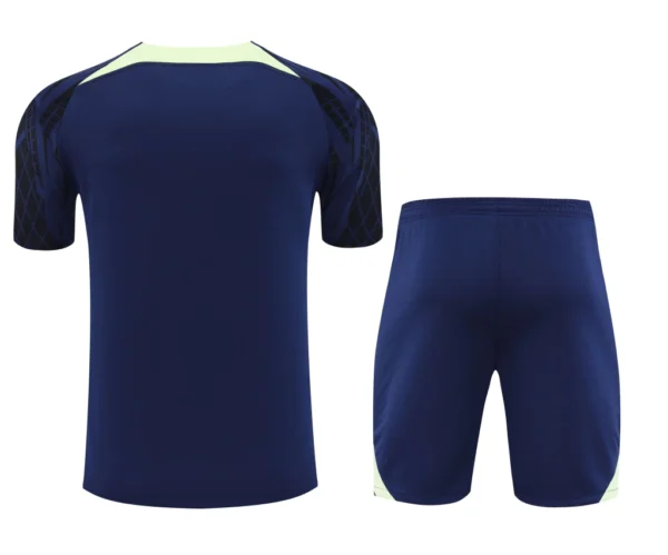 melmngn Conjunto Camisa e Calção Treino Brasil Torcedor 2023/24 Azul Marinho Nike - Imagem 6