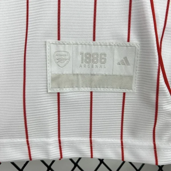 Camisa Arsenal US Viagem 25/2026 Branca Adidas - Imagem 4