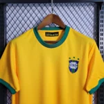 Camisa Retrô Clássica Seleção Brasileira Home - Brasil Amarelo – 1972 - Imagem 2