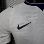Camisa Seleção Inglaterra Home Versão Jogador Copa Do Mundo 2026 Branca Nike - Imagem 3