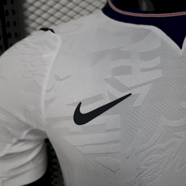 Camisa Seleção Inglaterra Home Versão Jogador Copa Do Mundo 2026 Branca Nike - Imagem 3