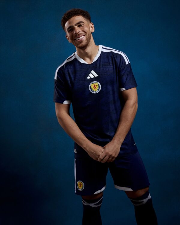 Camisa Seleção Escócia Home Versão Torcedor Copa Do Mundo 2026 Azul Adidas - Imagem 3