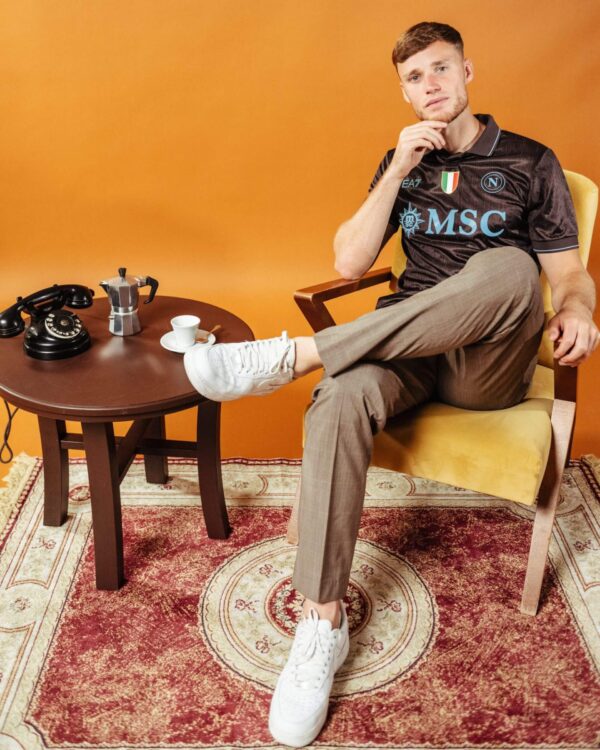 Camisa Napoli Third Versão Jogador 25/2026 Café EA7 Armani - Imagem 12