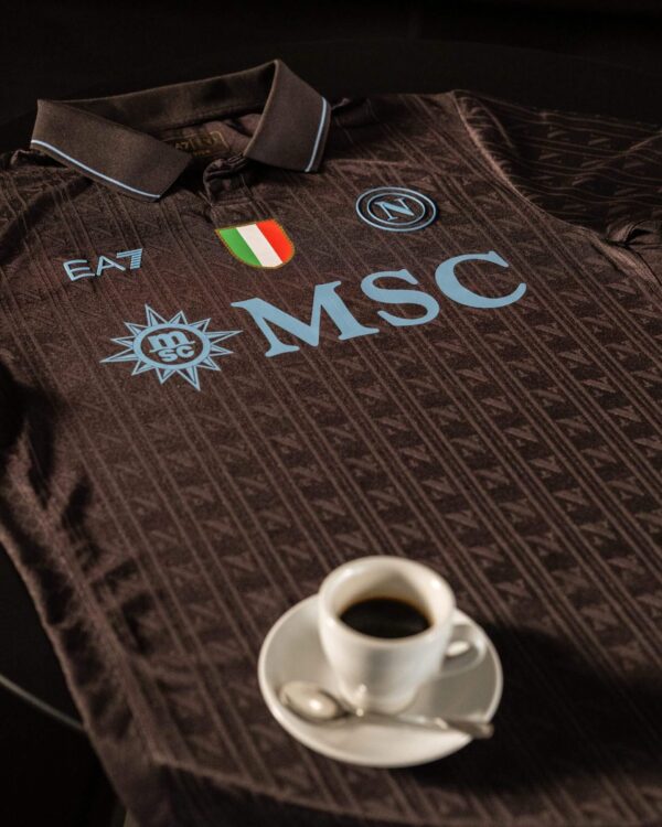Camisa Napoli Third Versão Jogador 25/2026 Café EA7 Armani - Imagem 2
