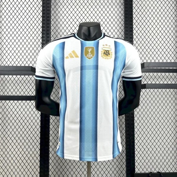 Camisa Seleção Argentina Home Copa do Mundo 2026 Patch World Cup - Adidas - Versão Jogador - Imagem 1