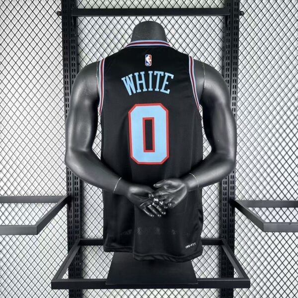 Camiseta Regata Basquete NBA Chicago Bulls City Edition 2025/26 Preta Nike - Imagem 9