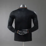 Camisa Seleção Portugal - Edição Especial - Pantera Negra - Eusébio - Manga Longa - Versão Jogador - Copa do Mundo 2026 Preta Puma - Imagem 2