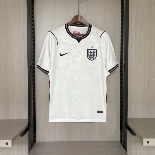Camisa Seleção Inglaterra Home Versão Torcedor Copa Do Mundo 2026 Branca Nike - Imagem 1