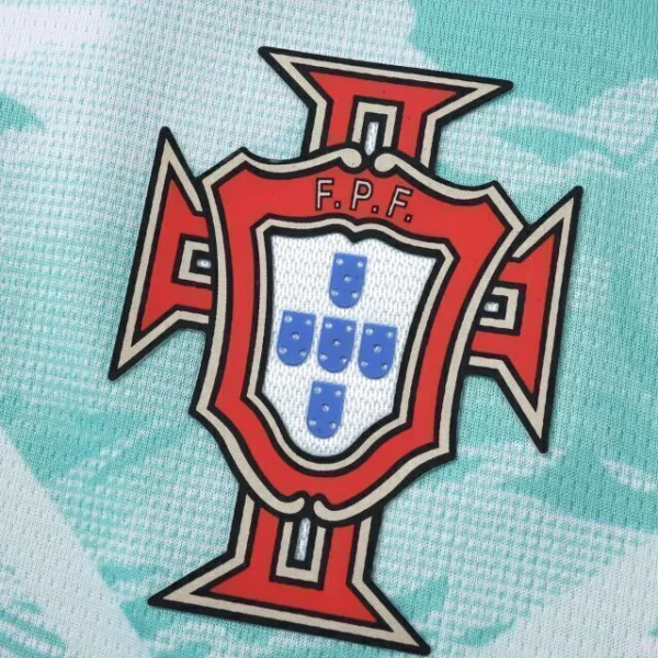 Camisa Seleção Portugal Away Versão Jogador Copa Do Mundo 2026 Puma Branca - Imagem 2